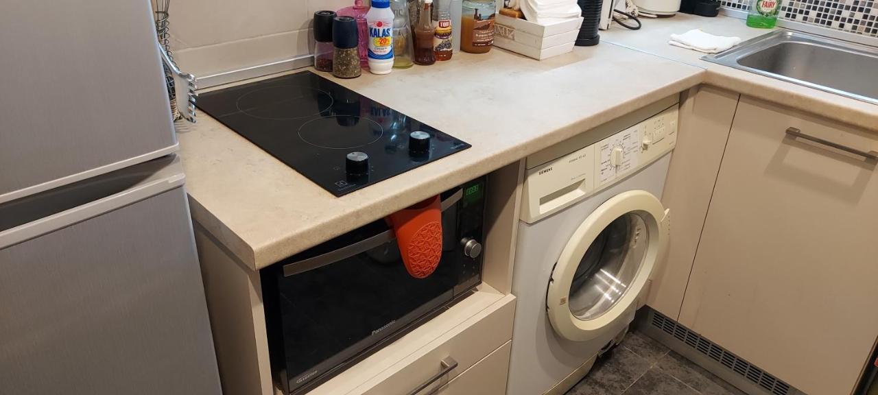 Lenia'S 1 Daire Artemida  Dış mekan fotoğraf